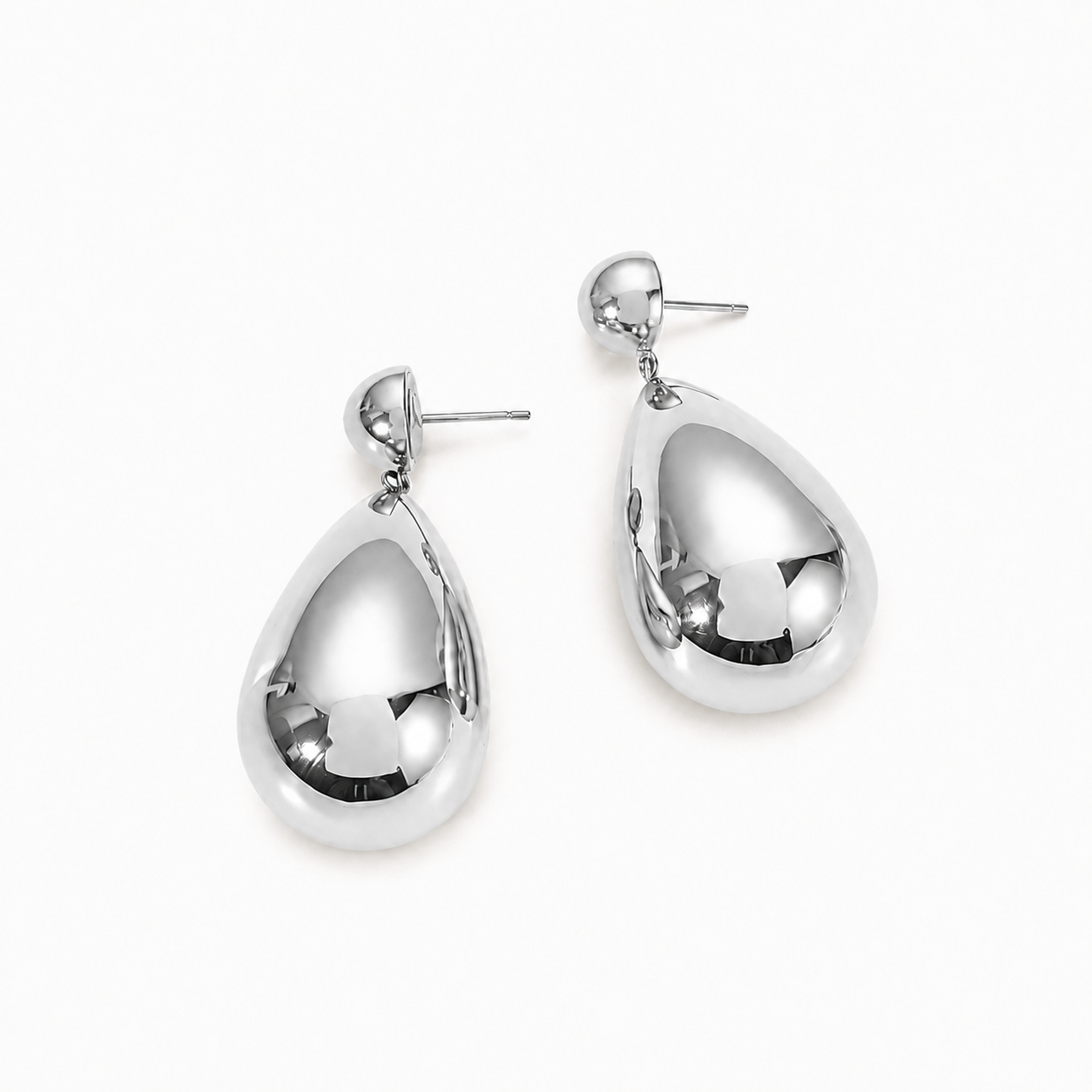 18K Gold Drop Earrings