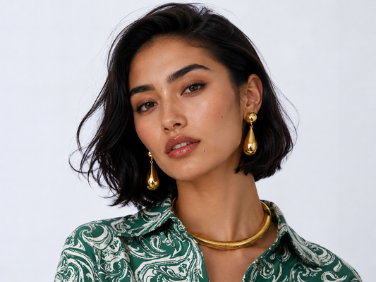 18K Gold Drop Earrings